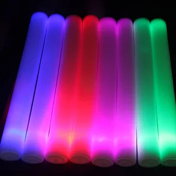 10VNT/Daug Įvairių Spalvų Putų LED Šviesos Lazdelės Spalvinga Mirksi LED Strobe Stick Švyti Lazdos Šalies Koncertų Atveju -48cm Ilgio